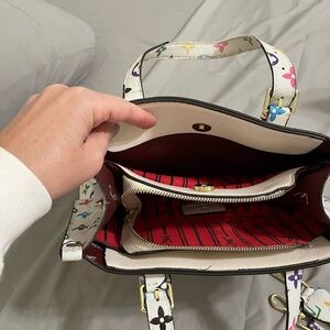 Oh compartments. Handbags